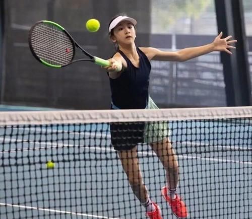 在短短一个 在短短一个