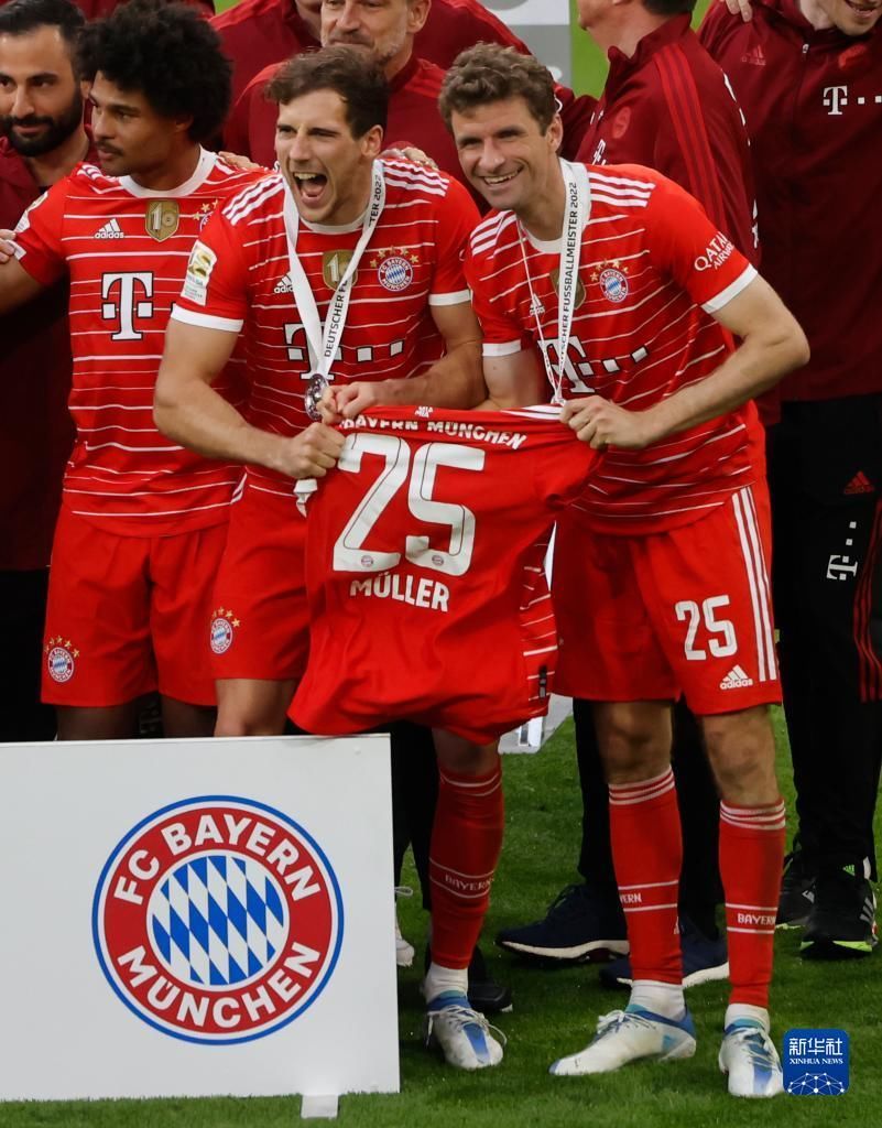 表现突出的 表现突出的