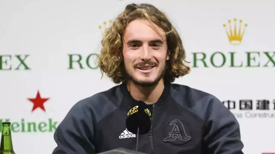 非议不断 非议不断