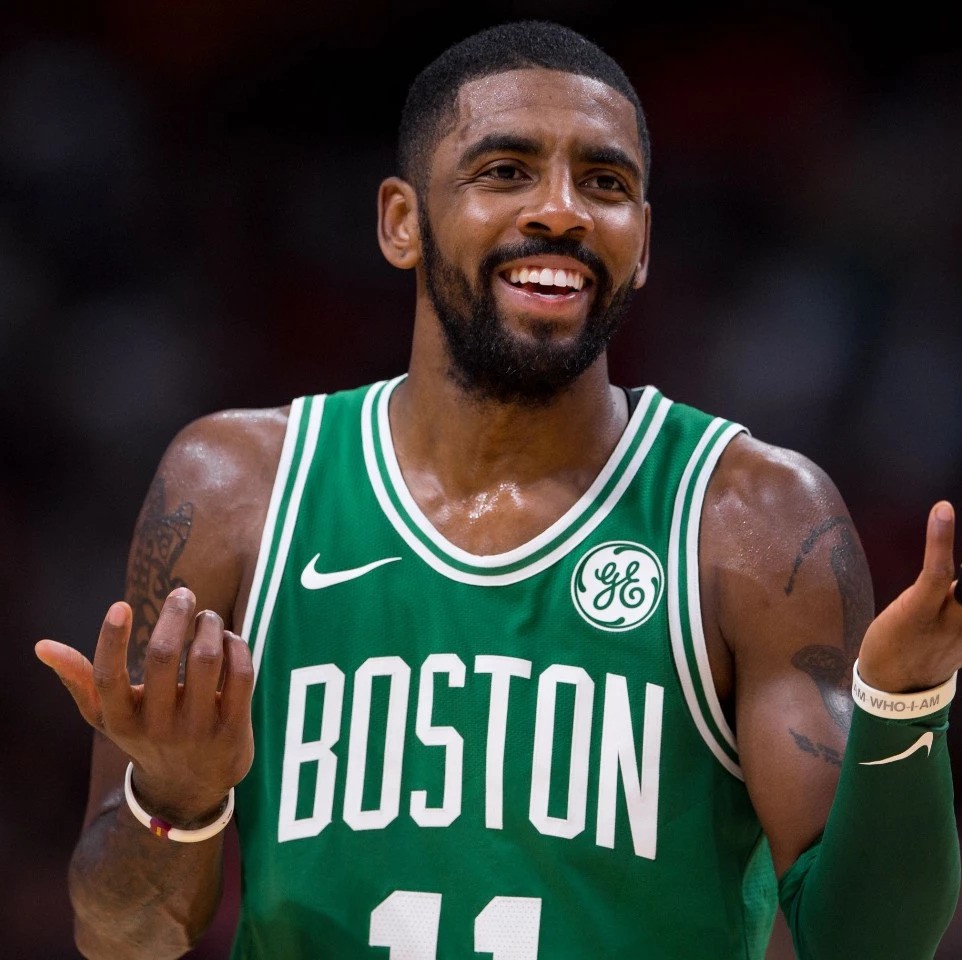 传球失误 传球失误