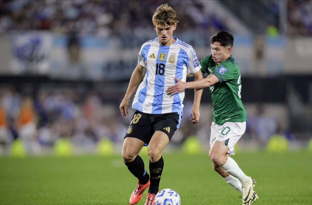 队友关系乃 队友关系乃