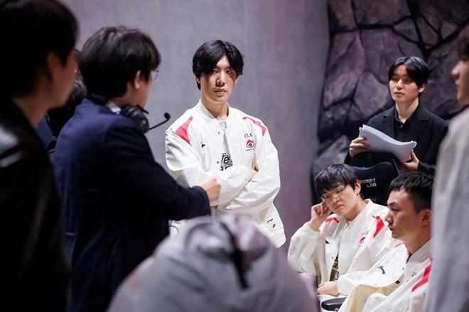 对本赛季的 对本赛季的