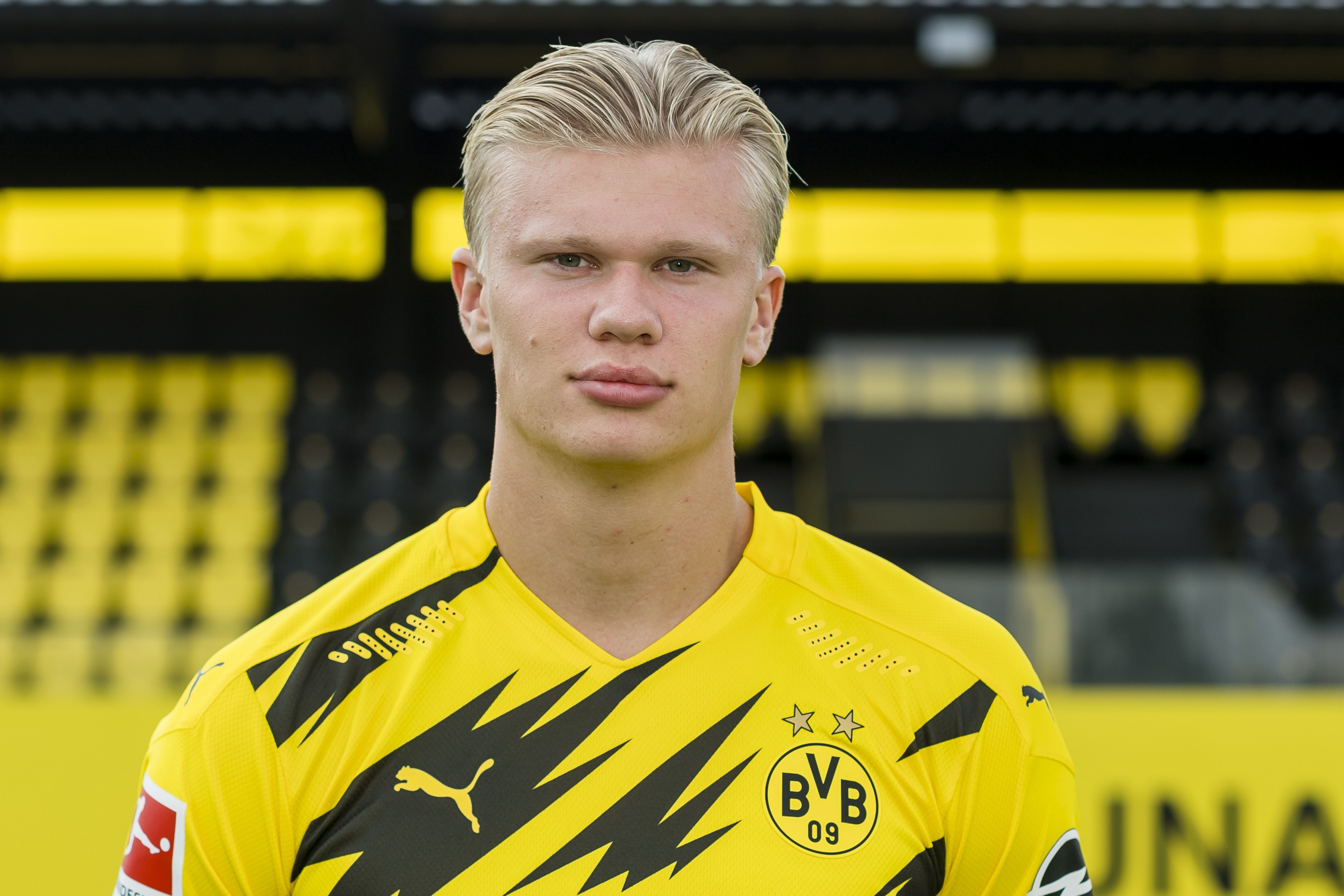 周冠宇官宣 周冠宇官宣