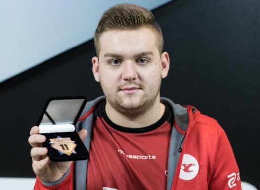 就人选而言 就人选而言