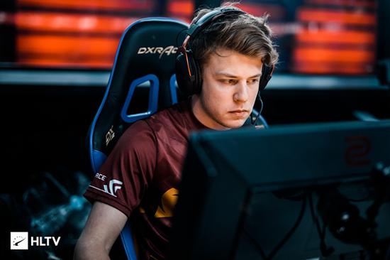 雄鹿需要的 雄鹿需要的